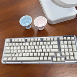 Customized ceramic keys suitable for mechanical keyboards, with a frosted feel that is non greasy, non fingerprint adhesive, and has a touch on the skin. Suitable for typing and gaming