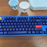 Customized ceramic keys suitable for mechanical keyboards, with a frosted feel that is non greasy, non fingerprint adhesive, and has a touch on the skin. Suitable for typing and gaming