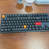 Customized ceramic keys suitable for mechanical keyboards, with a frosted feel that is non greasy, non fingerprint adhesive, and has a touch on the skin. Suitable for typing and gaming