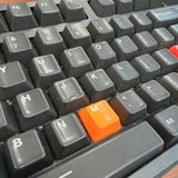 Customized ceramic keys suitable for mechanical keyboards, with a frosted feel that is non greasy, non fingerprint adhesive, and has a touch on the skin. Suitable for typing and gaming